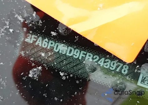 2015 Ford Fusion Se z USA, uszkodzony, nr VIN 3FA6P0HD9FR243978